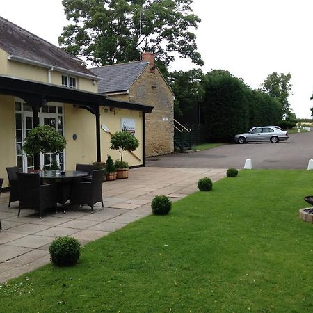 Millhouse Hotel And Riverside Restaurant Sharnbrook Luaran gambar